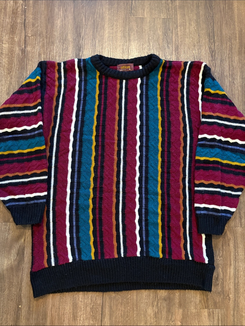 Vintage atlas textured men’s extra large sweatshirt